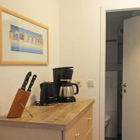 App. Deck 5, Idyll. Innenhof Rostock