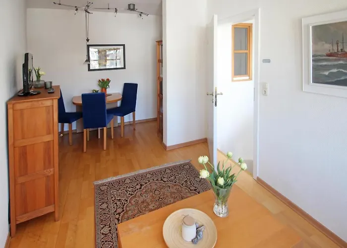 App. Deck 5, Idyll. Innenhof アパート *