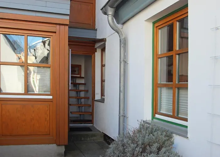 App. Deck 5, Idyll. Innenhof