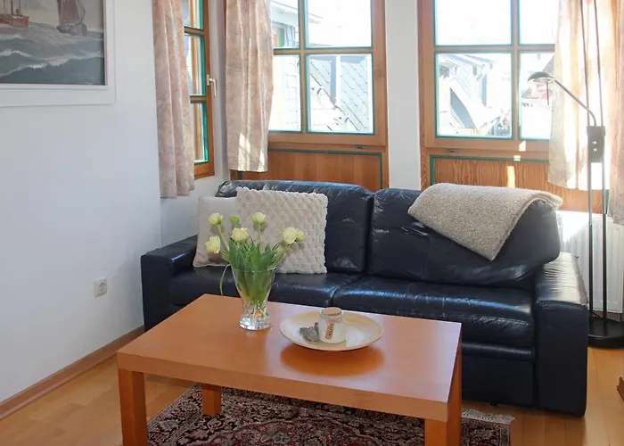 App. Deck 5, Idyll. Innenhof *